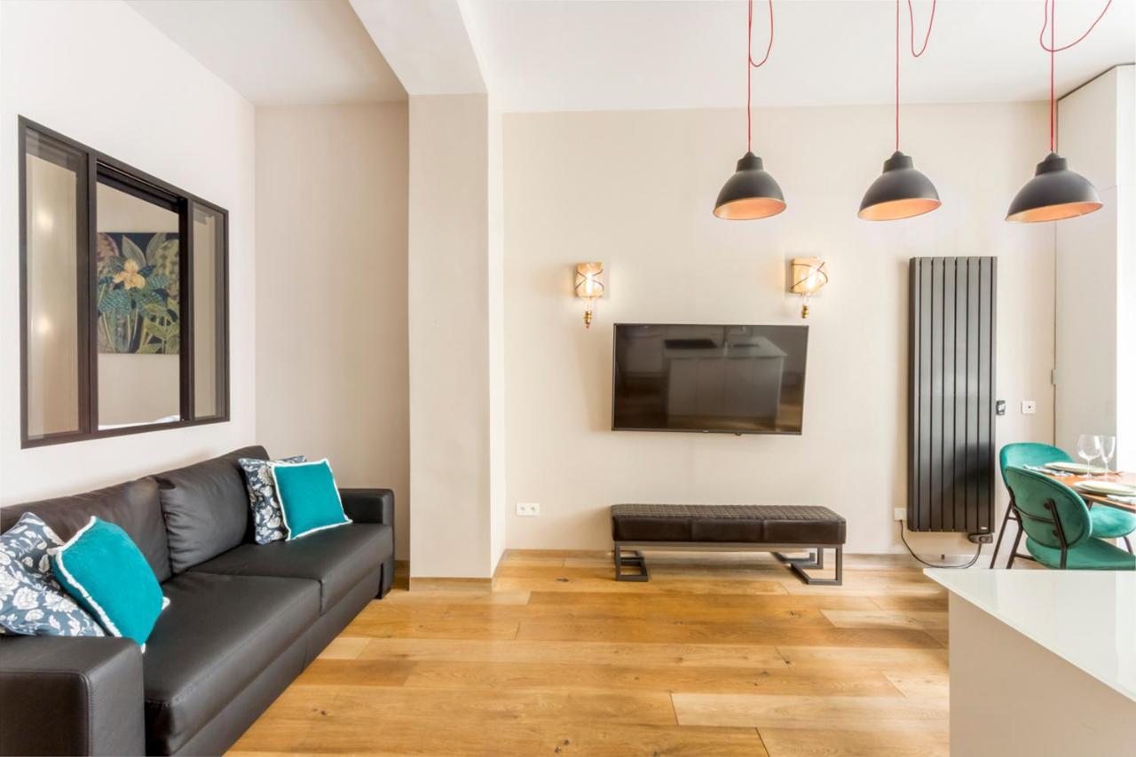 Design Et Confort Near Champs Elysees Paris Exterior foto